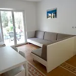 Apartment Neva Šimuni